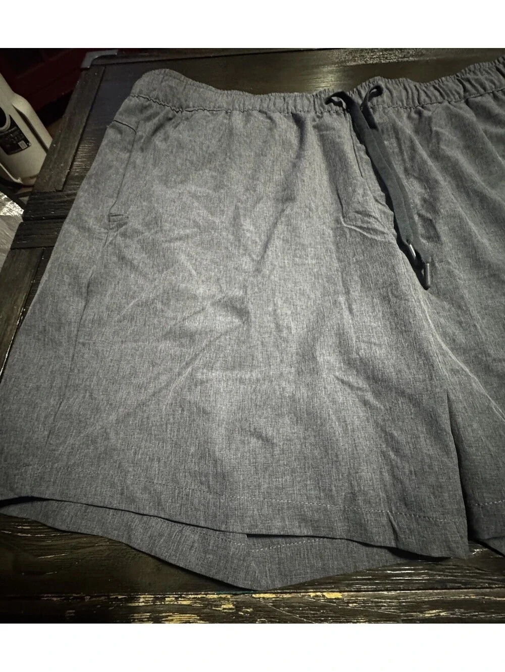 Eddie Bauer Mens Performance Shorts Gray Stretch Pull On 7” Inseam Pockets